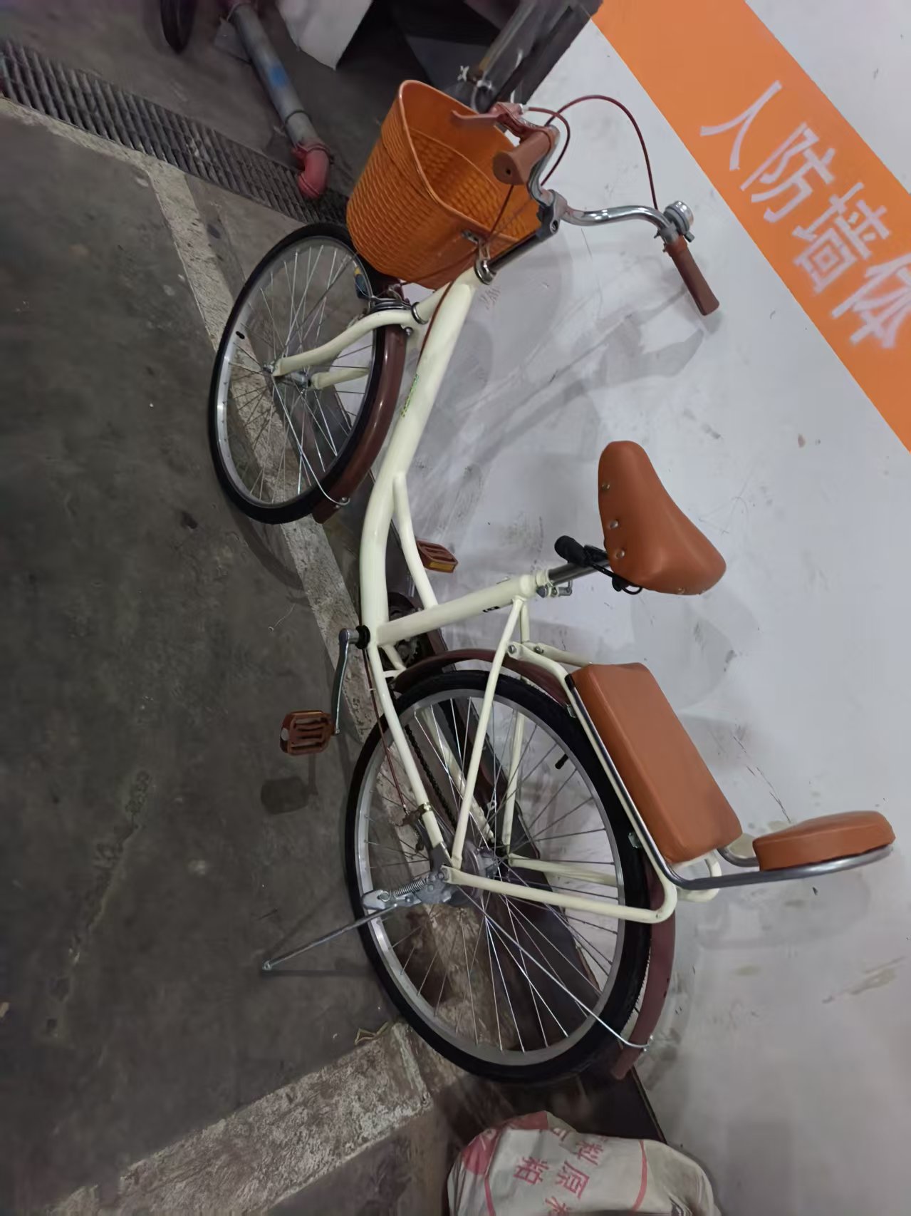 几乎全新质量很好飞鸽26寸自行车260元东沙